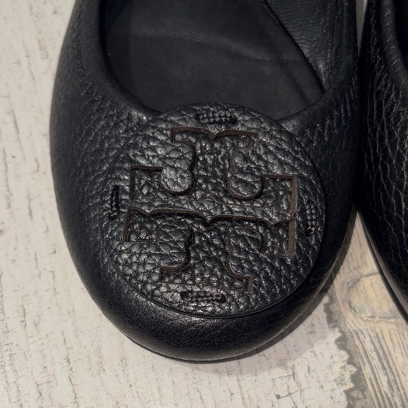 Tory Burch Mini Ballet Black Textured Flats Size 5 - Picture 13 of 14